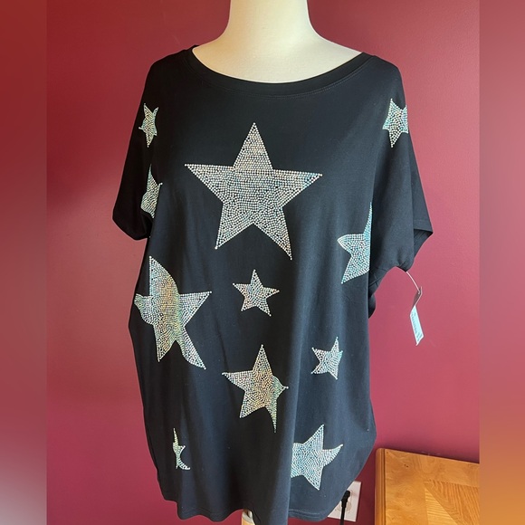 Mc Lorene black oversized tunic tee with iridescent stars one size - Picture 3 of 12